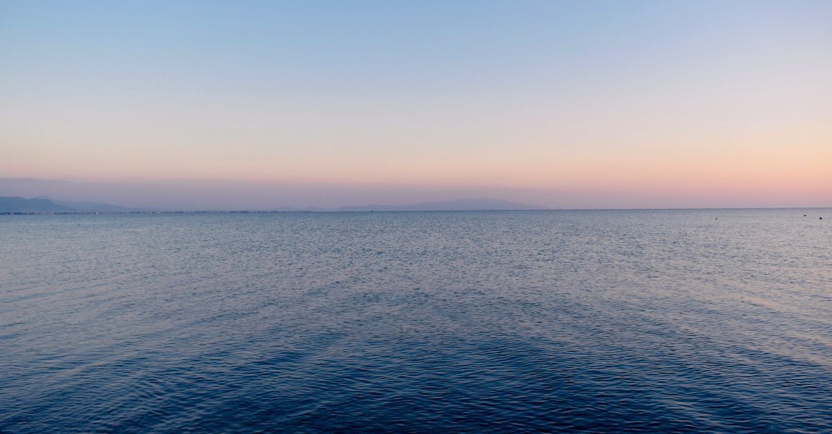 A calm, atmospheric night sky — a soothing image for gentle breathing techniques for a racing heart at night